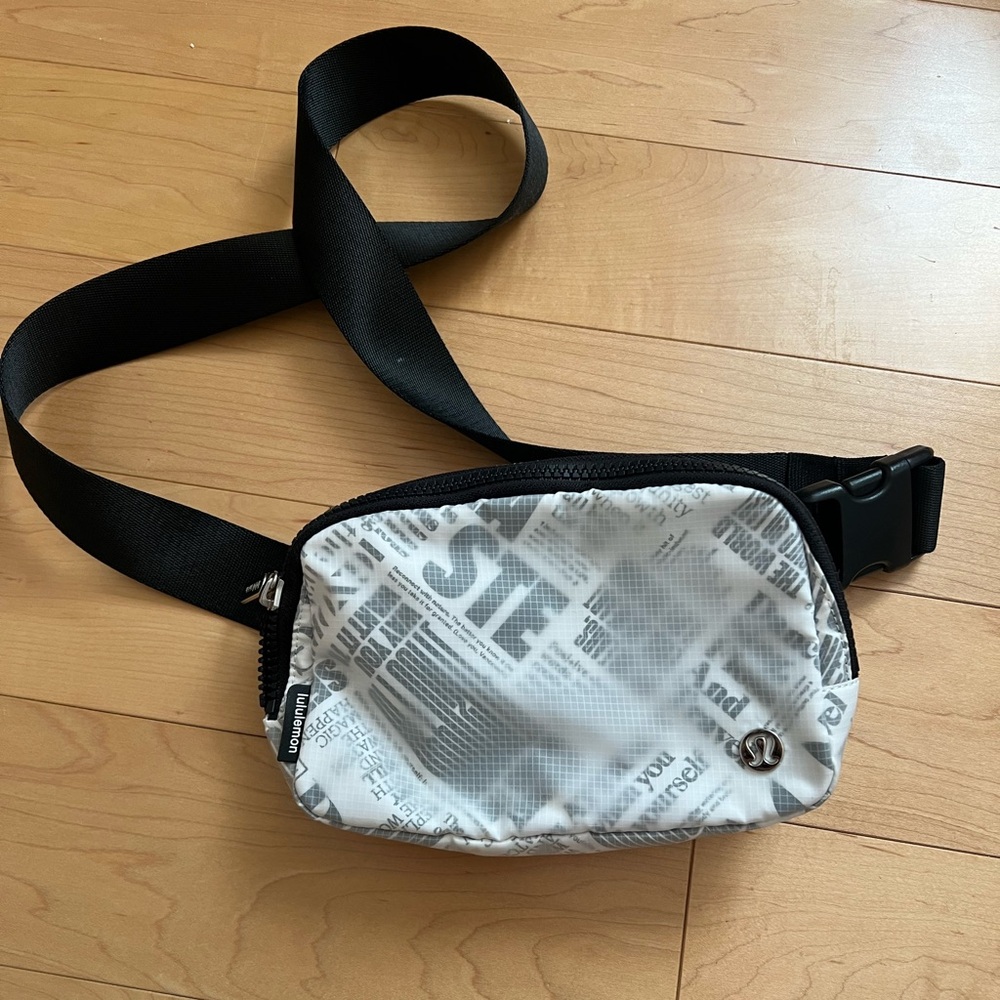 Lululemon Belt Bag